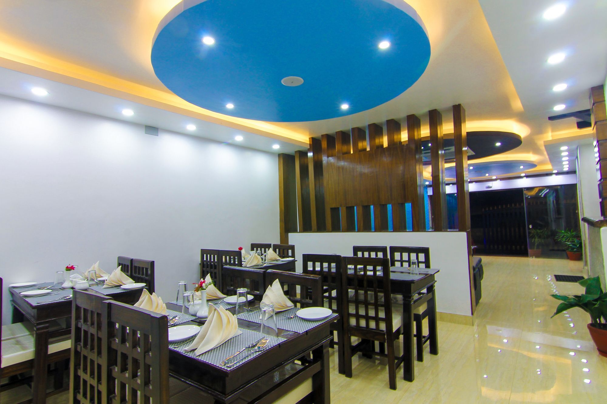 Hotel Lakeside Pokhara Zewnętrze zdjęcie